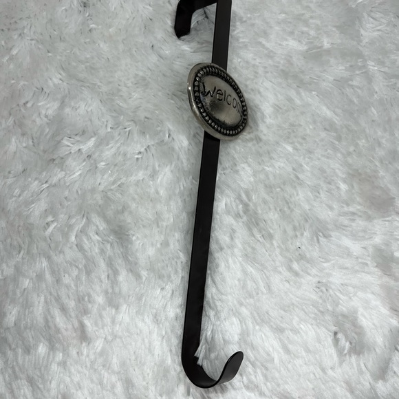 Metal Western Welcome Wreath Hanger - Picture 6 of 6